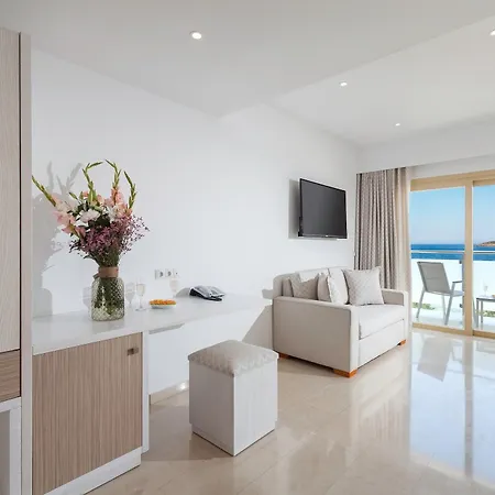 Zephyros Hotel Myrties
