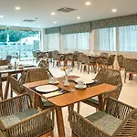 Zephyros Hotel