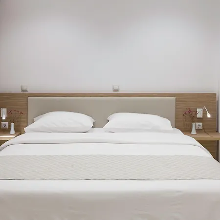Zephyros Hotell 3*