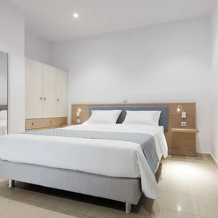 Zephyros Hotell 3*