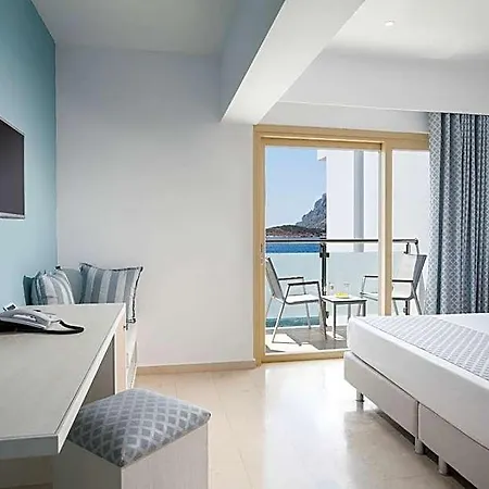Zephyros Hotel 3*