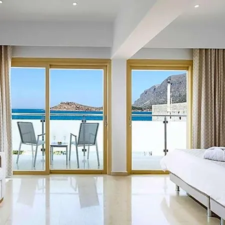 Hotell Zephyros Myrties