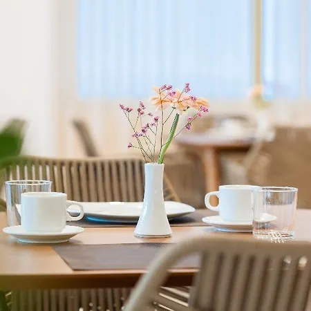 Hotell Zephyros