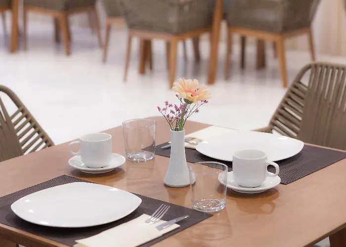 Hotel Zephyros Myrties